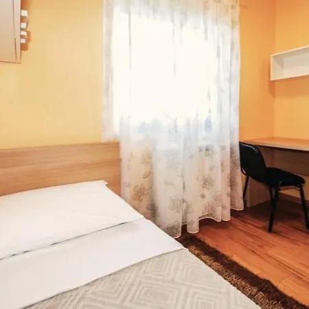 Villa House Luka By Guide *