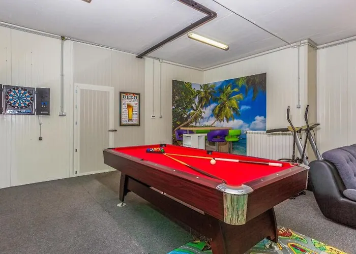 House Luka By Guide *