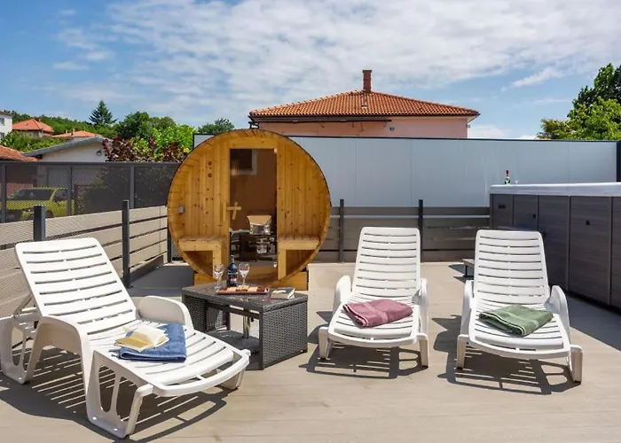 Villa House Luka By Guide *