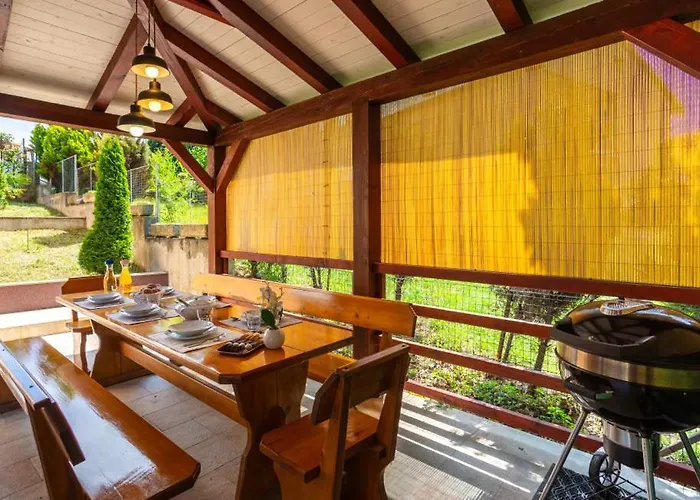 House Luka By Guide Matulji